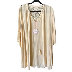 Umgee Cream Crinkle Lace Back Detail Mini Dress Tunic Top Womens Size Medium NWT